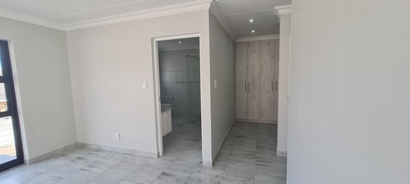 3 Bedroom Property for Sale in Dana Bay Western Cape